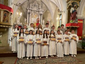 Read more about the article Prvo sveto obhajilo – Boljunec 2025